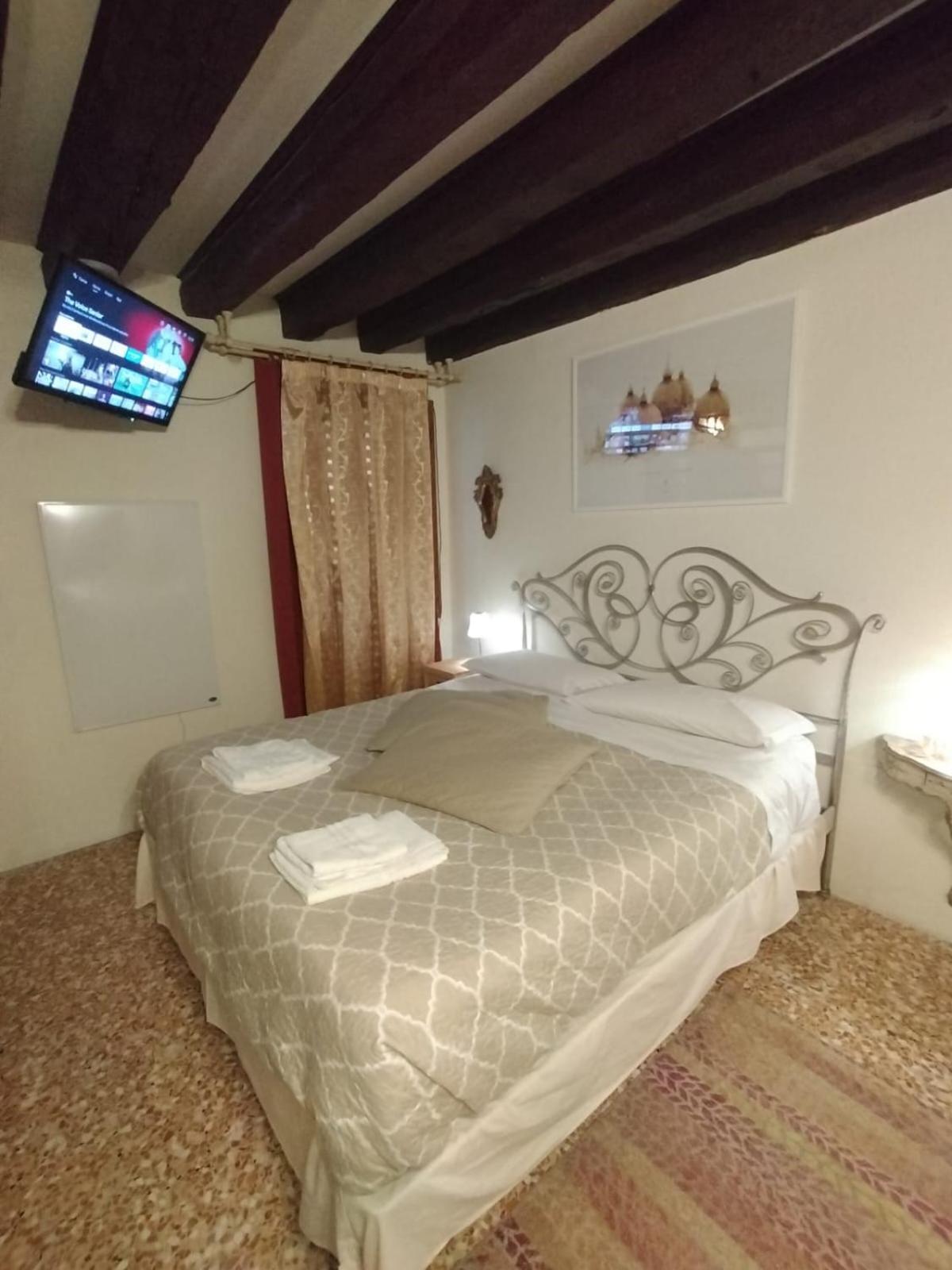 Historical Flat In Cannaregio, Venezia Kültér fotó